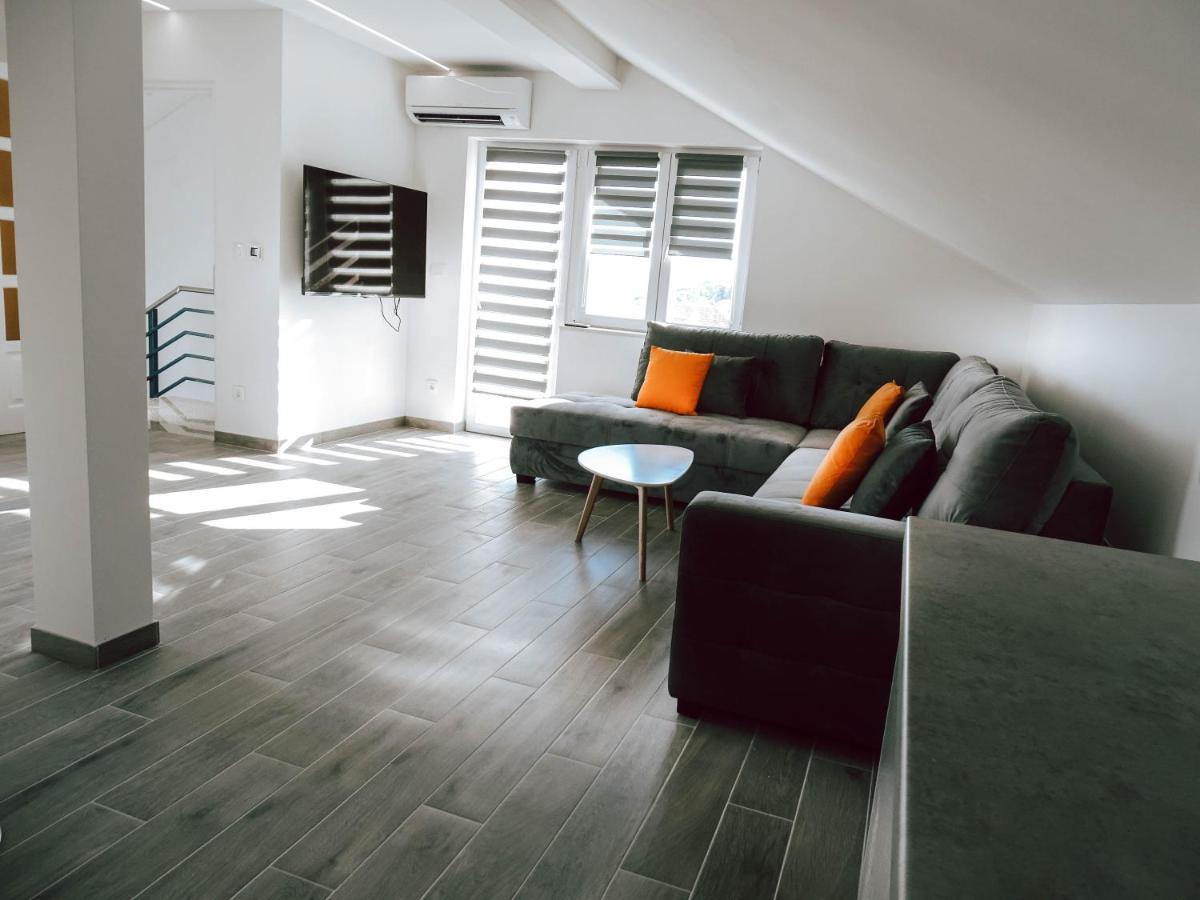Apartment Drazena Trogir Buitenkant foto